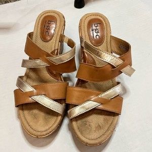 BOG Born Concept Women's Tan & Gold Strap Slide Sandal Wedge Cork Heel Size 7